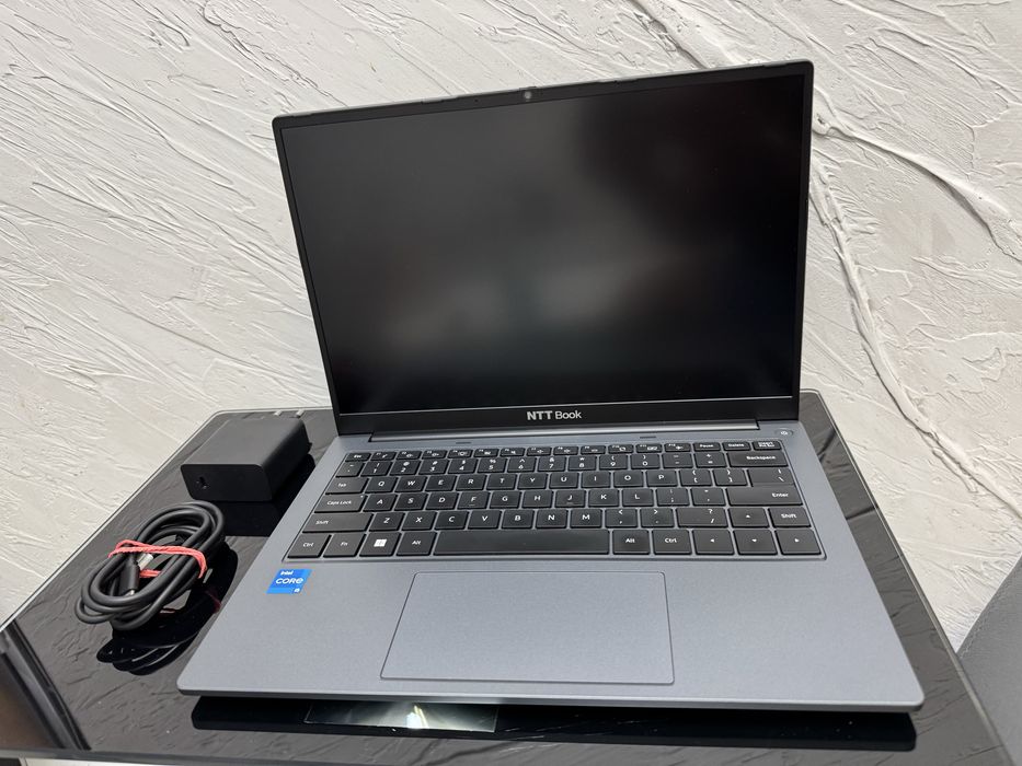 Laptop NTT Book i5-1235U 16GB 1TB tylko 170h pracy zero śladów użytkow