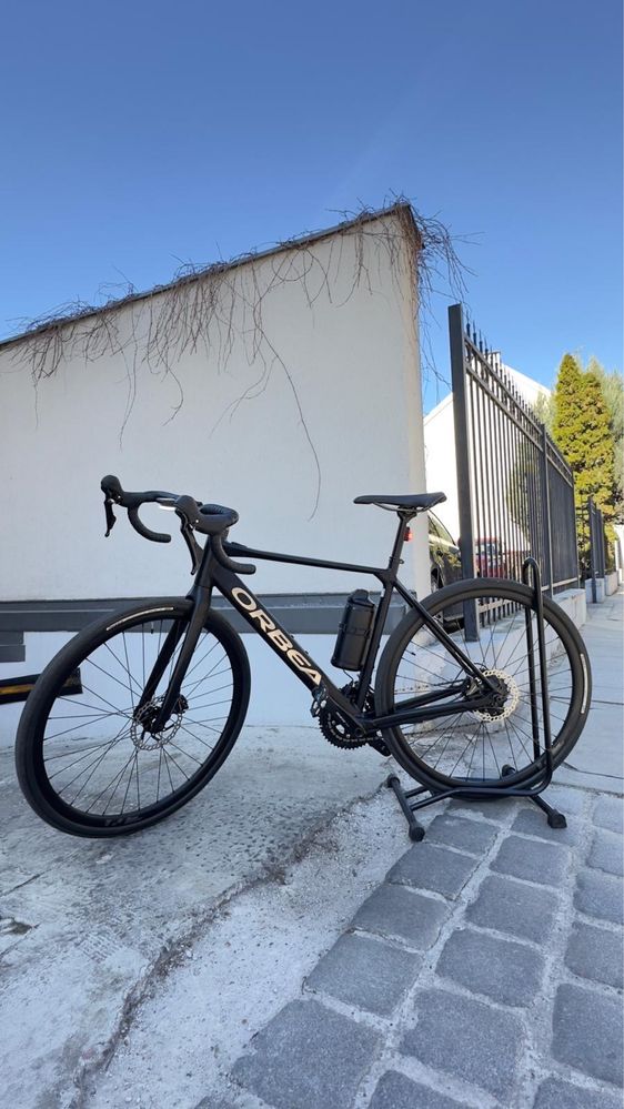 Gravel elektryczny Orbea Gain D20 M Black - titanium Mahle + PowerMore