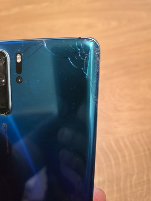 Huawei P30Pro uszkodzony