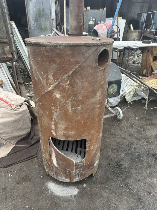 Продам буржуйку состояние новой