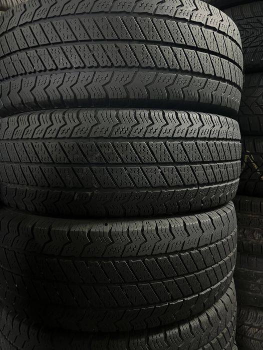 Автошини зимові Barum 215/65/16c (4шт) Резина,Колеса,Гума,Скати,Шини