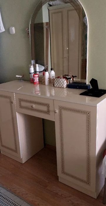 Стол Стелла трюмо