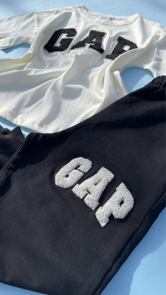 Костюм GAP на дівчинку, хлопчика, футболка GAP, спортивні штани, шорти