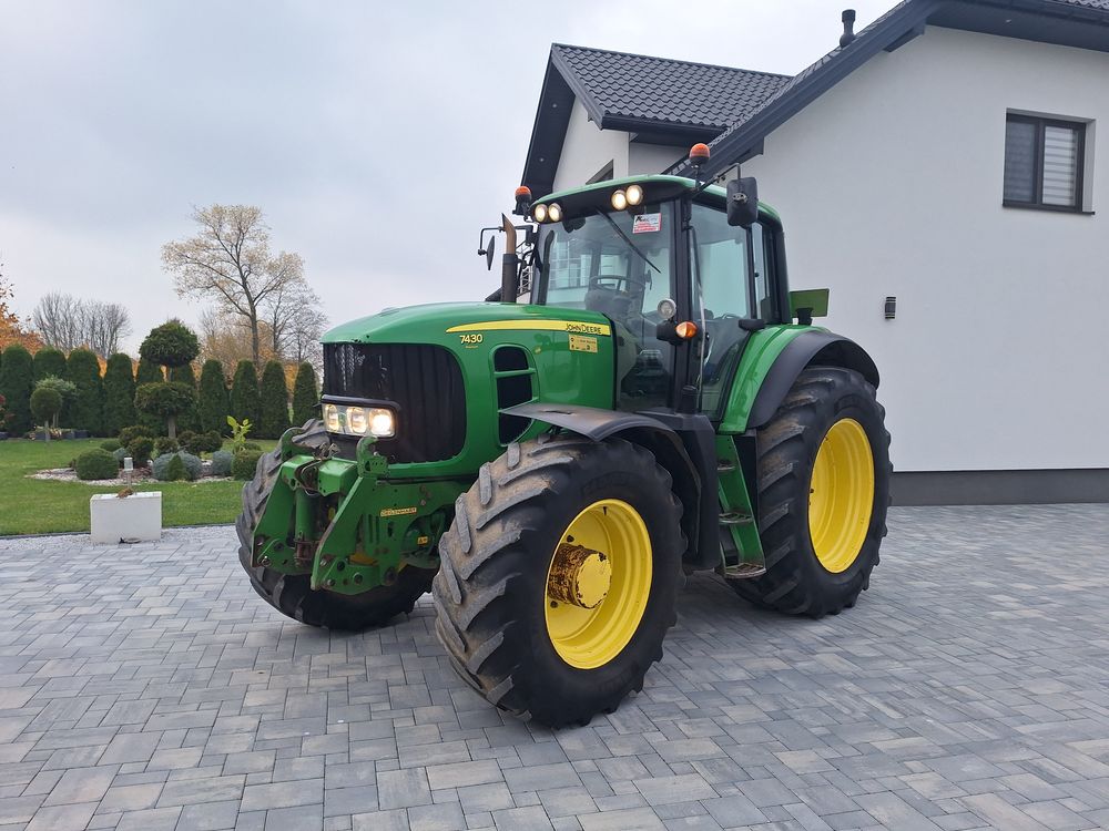 John deere 7430 ..