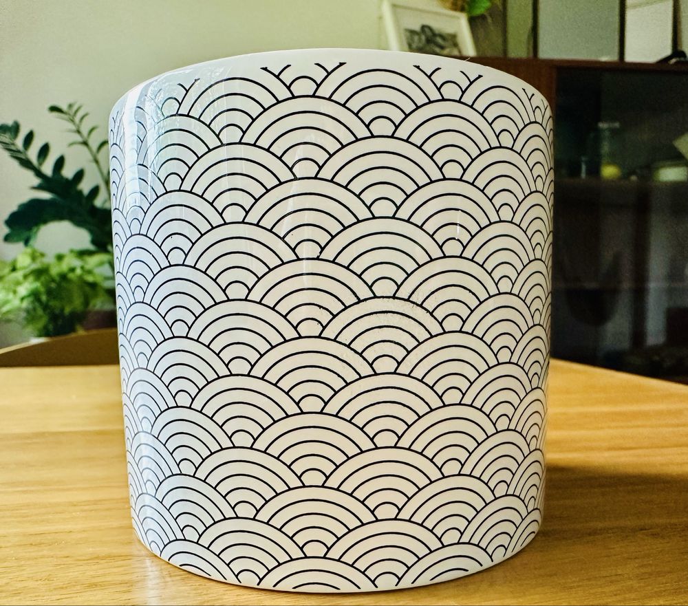 Prześliczna doniczka bdb+ biała ceramiczna