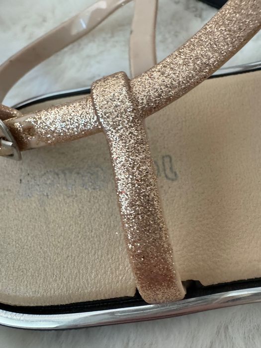 Sandálias efeito glitter 39