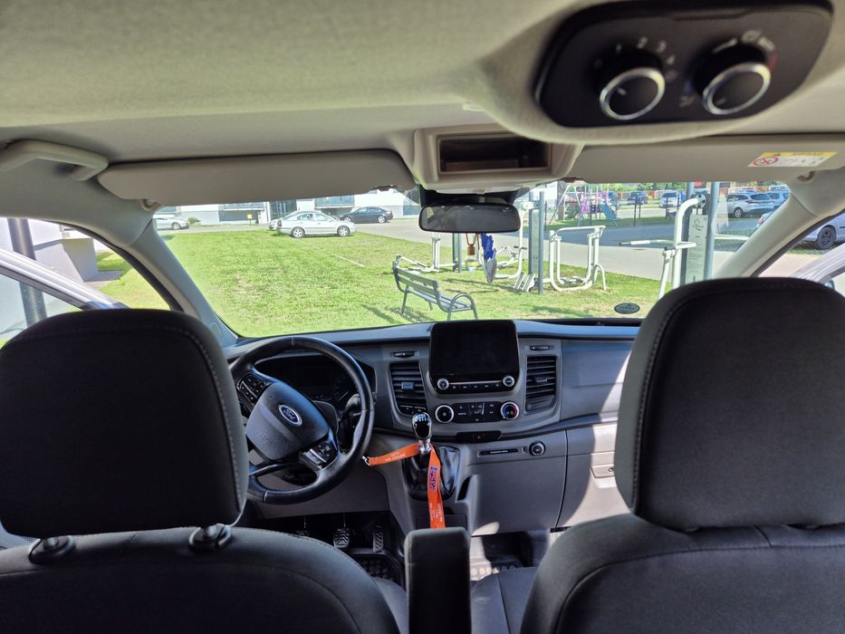 Wynajem busa Kępno-Wrocław 9 osób z kierowcą lub bez