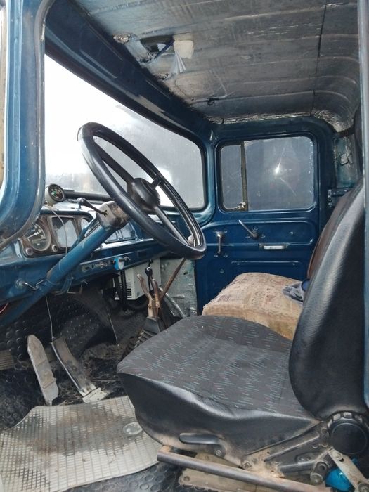 Продам Зіл коротиш д-240