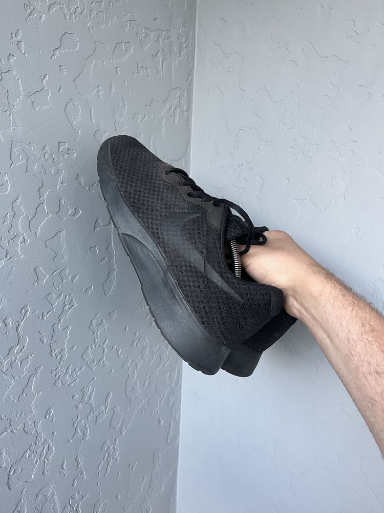 Nike kaishi tanjun кросівки чоловічі