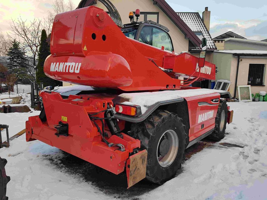 Wynajem Ładowarka teleskopowa obrotowa Manitou MRT 2150 bez operatora