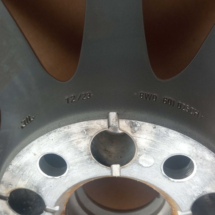 Felga 19 Audi  S5 RS4 RS5 8W F5 19 8W0 Oryginał 9x19 et24