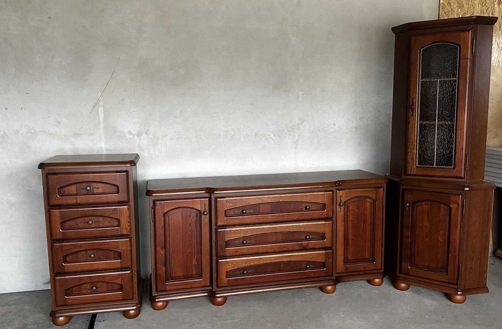 Komplet mebli BRW Bawaria witryna i 2 komody