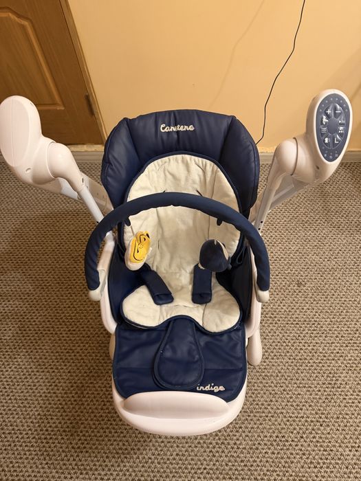 Дитяча крісло-гойдалка Carrello Indigo