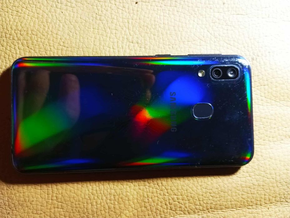 Samsung Galaxy A40 (a-405)