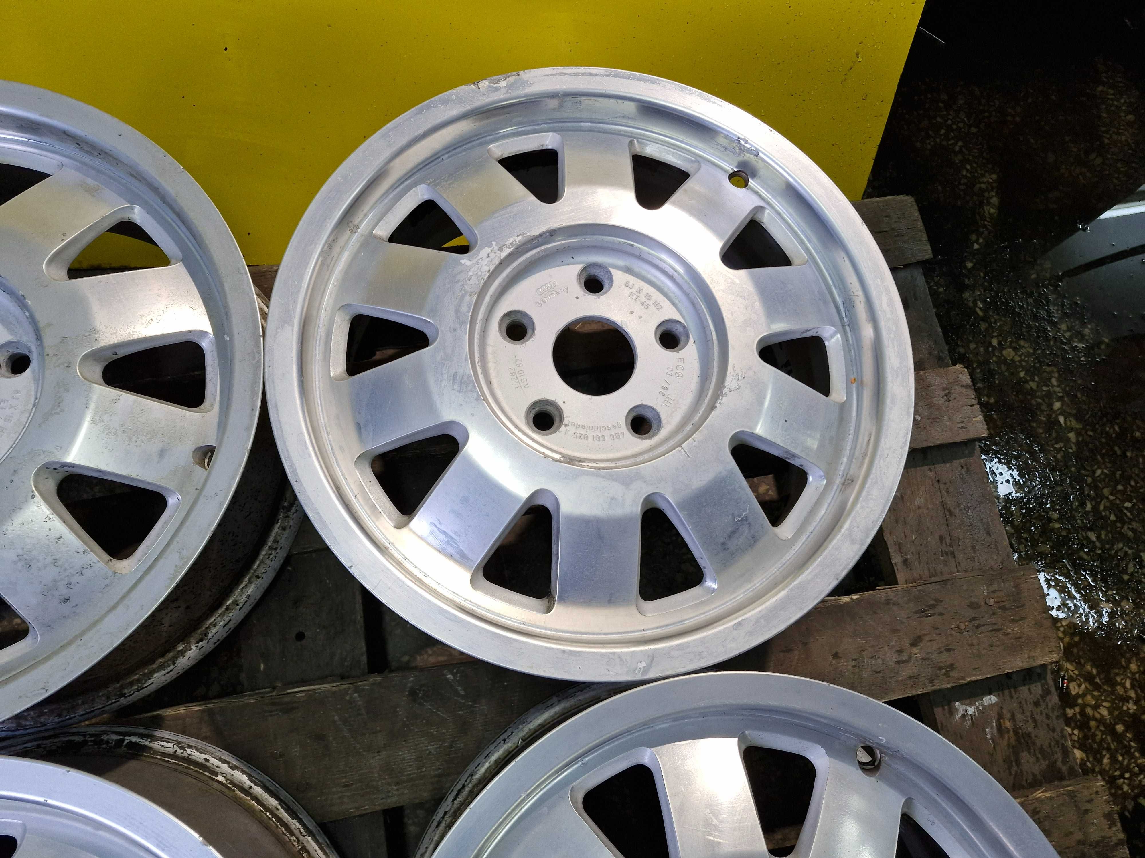 Alufelgi 5x112 15 Audi A3 A4 B5 B6 Skoda Octavia Seat VW ET45