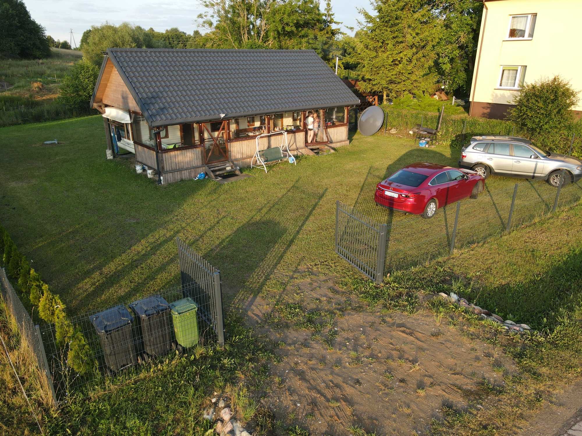 Agroturystyka domek nad jeziorem z dużym tarasem , balia