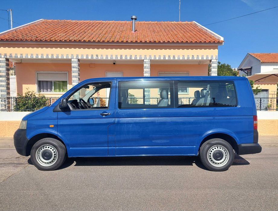 VW Transporter T5 1.9 TDI 9 Lugares Extra Longa