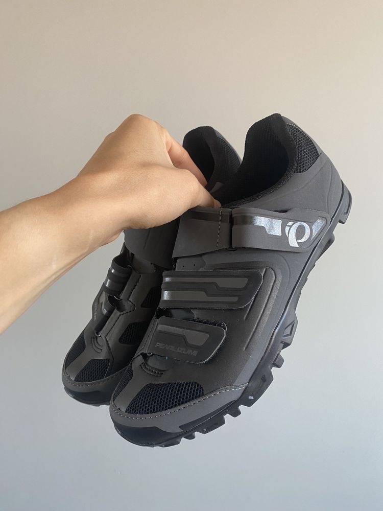 Pear izumi all-road v4 damskie buty rowerowe mtb blck/shadow grey r39