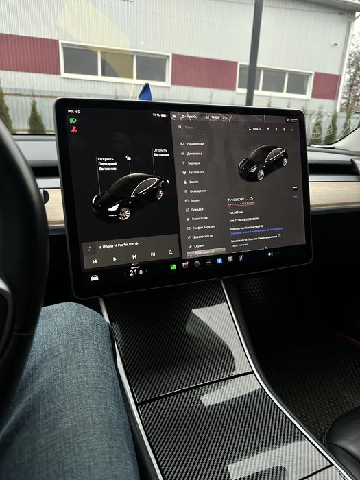 Tesla model 3 performance