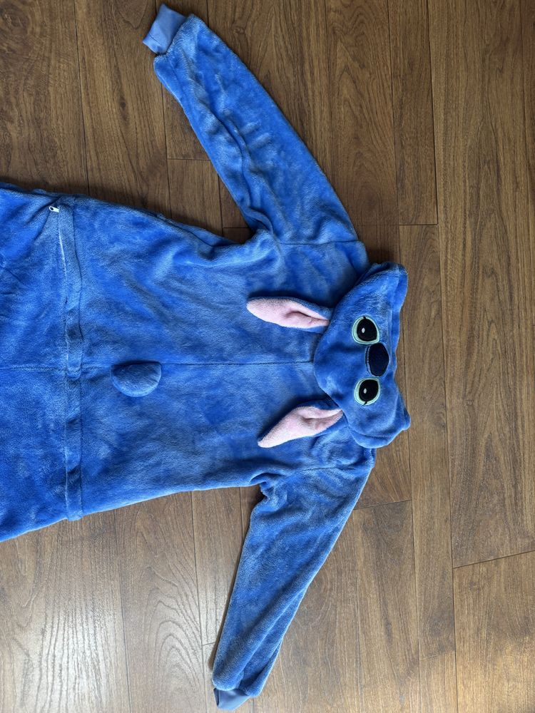Stich kombinezon przebranie piżama strój rozm 140 cm