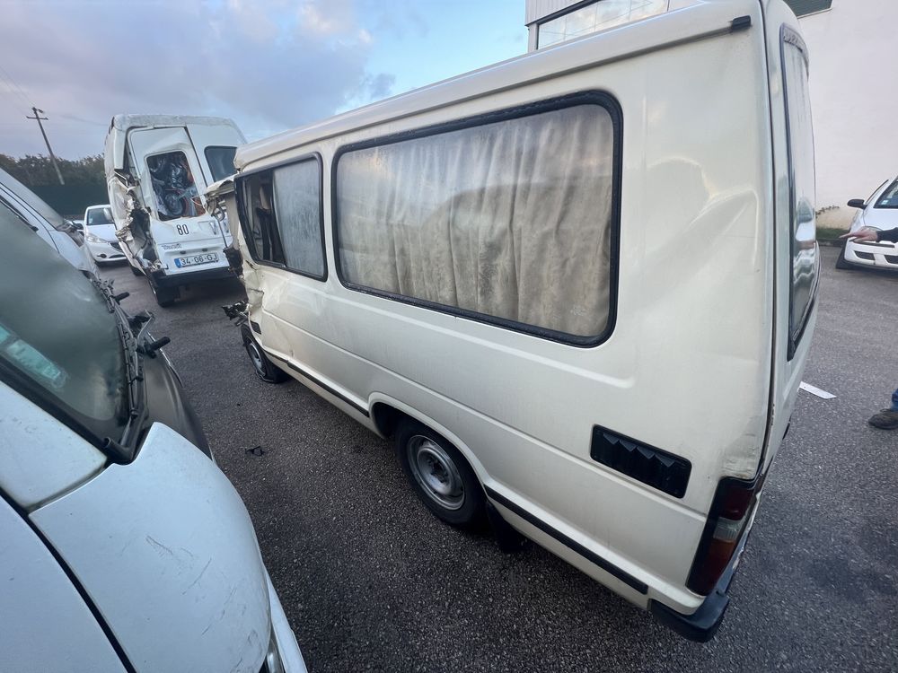 Toyota Hiace LH52  (peças)