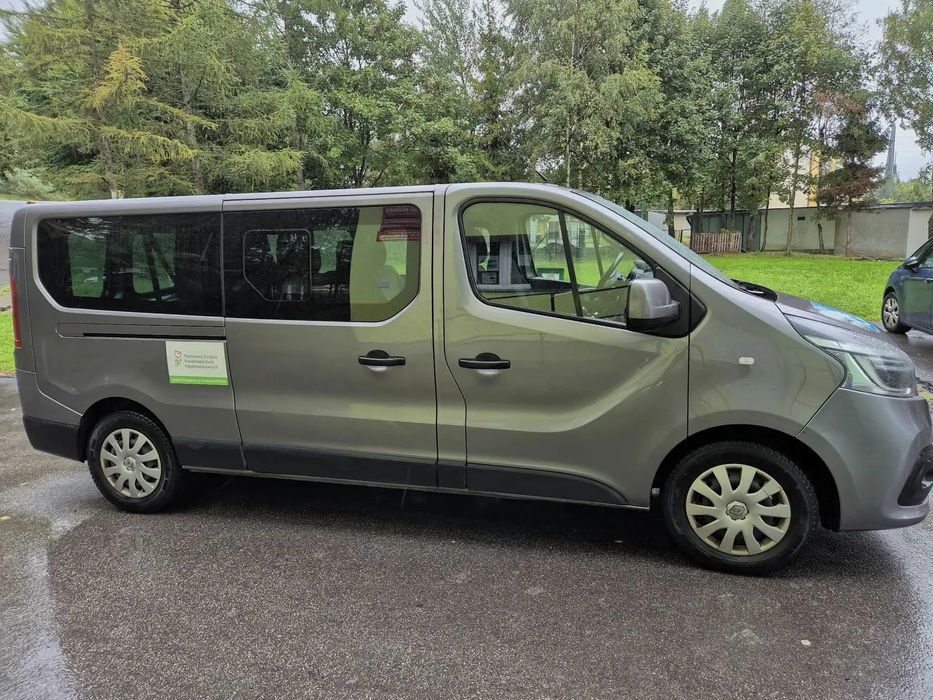 Renault Trafic Bus do przewozu osób niepełnosprawnych, bardzo zadbany