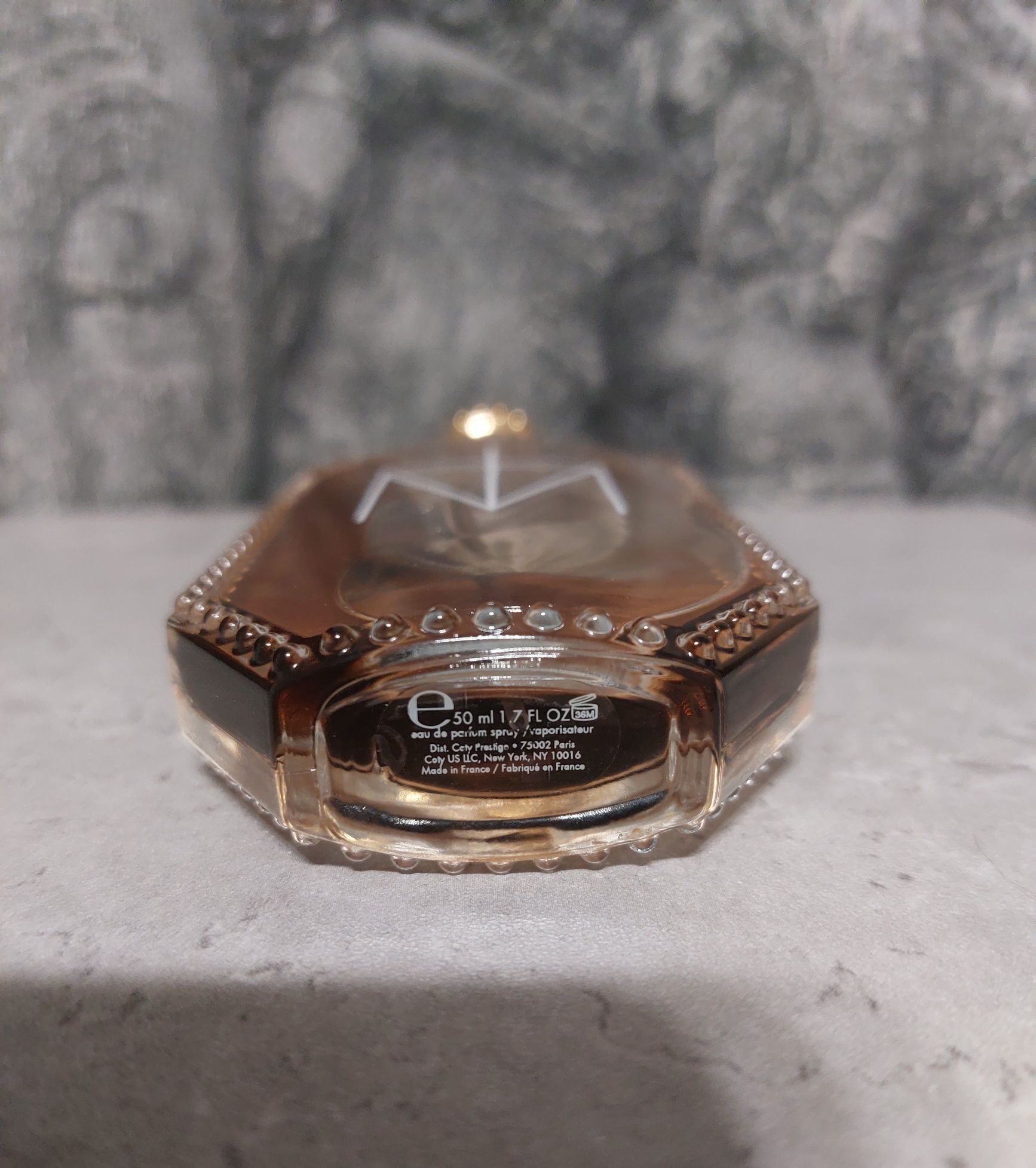 Woda perfumowana Madonna Truth or dare