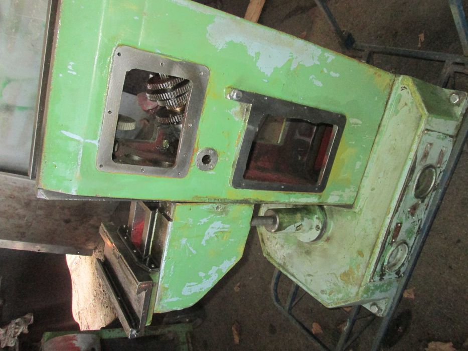 продам фрезерный нгф 110