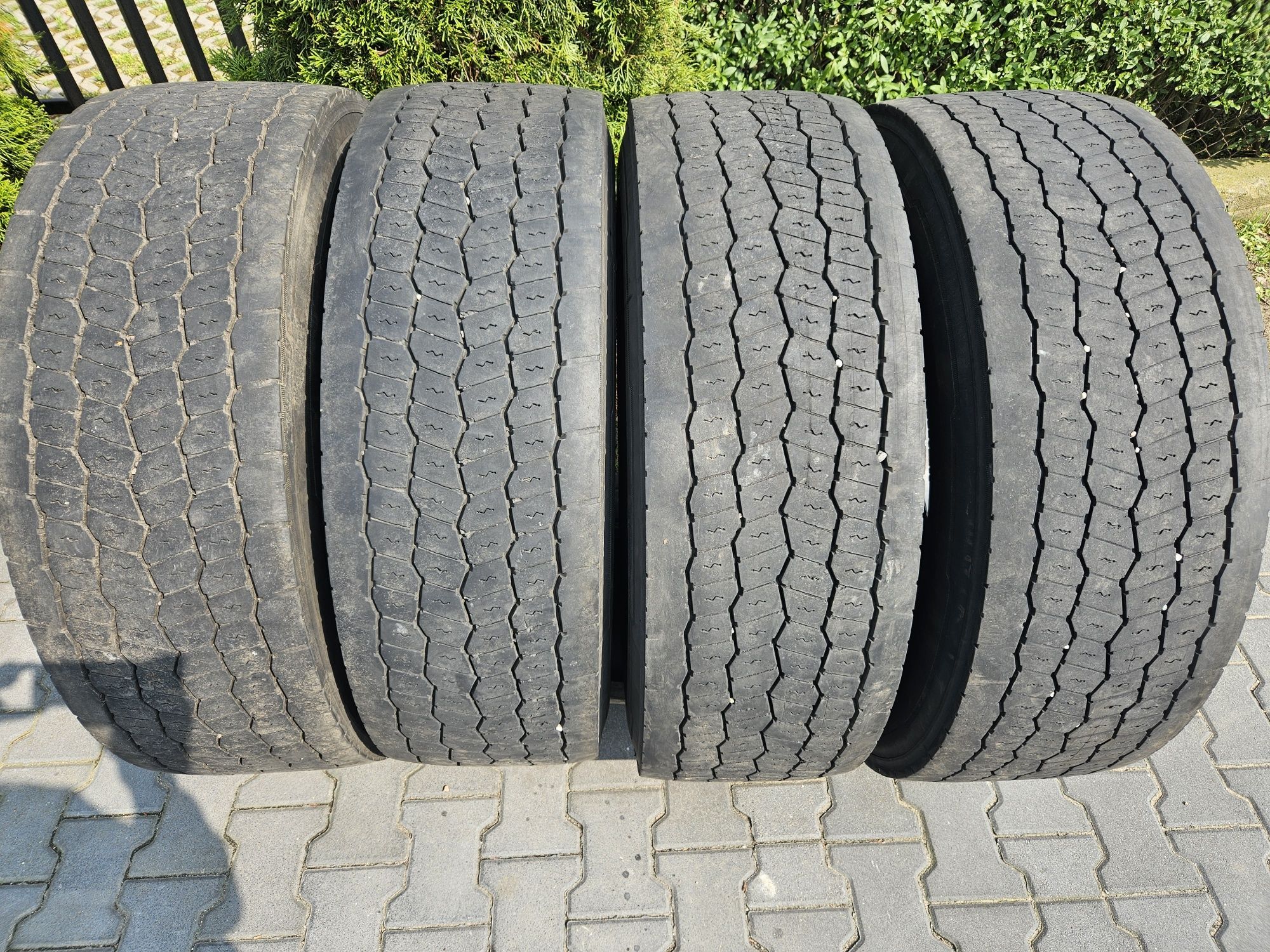 Opony TIR, Ciągnik standard 315/70/22.5, Kpl 4szt napęd