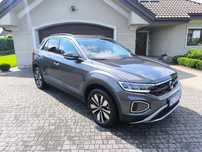 Volkswagen T-Roc Bogata wersja wyposażenia ! 5600 km !! Samochód Praktycznie Nowy !!