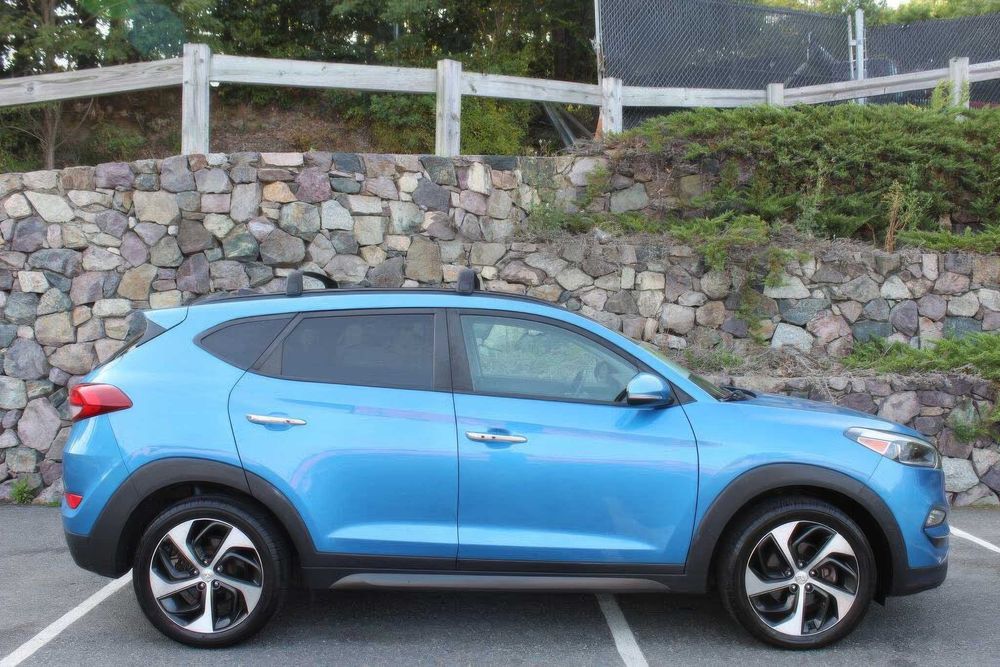 Hyundai Tucson Limited      2016