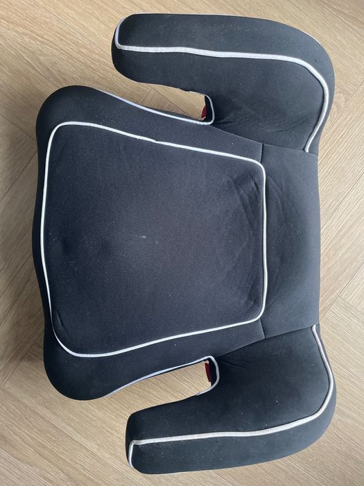 Fotelik samochodowy Caretero Leo podstawka samochodowa 15-36kg