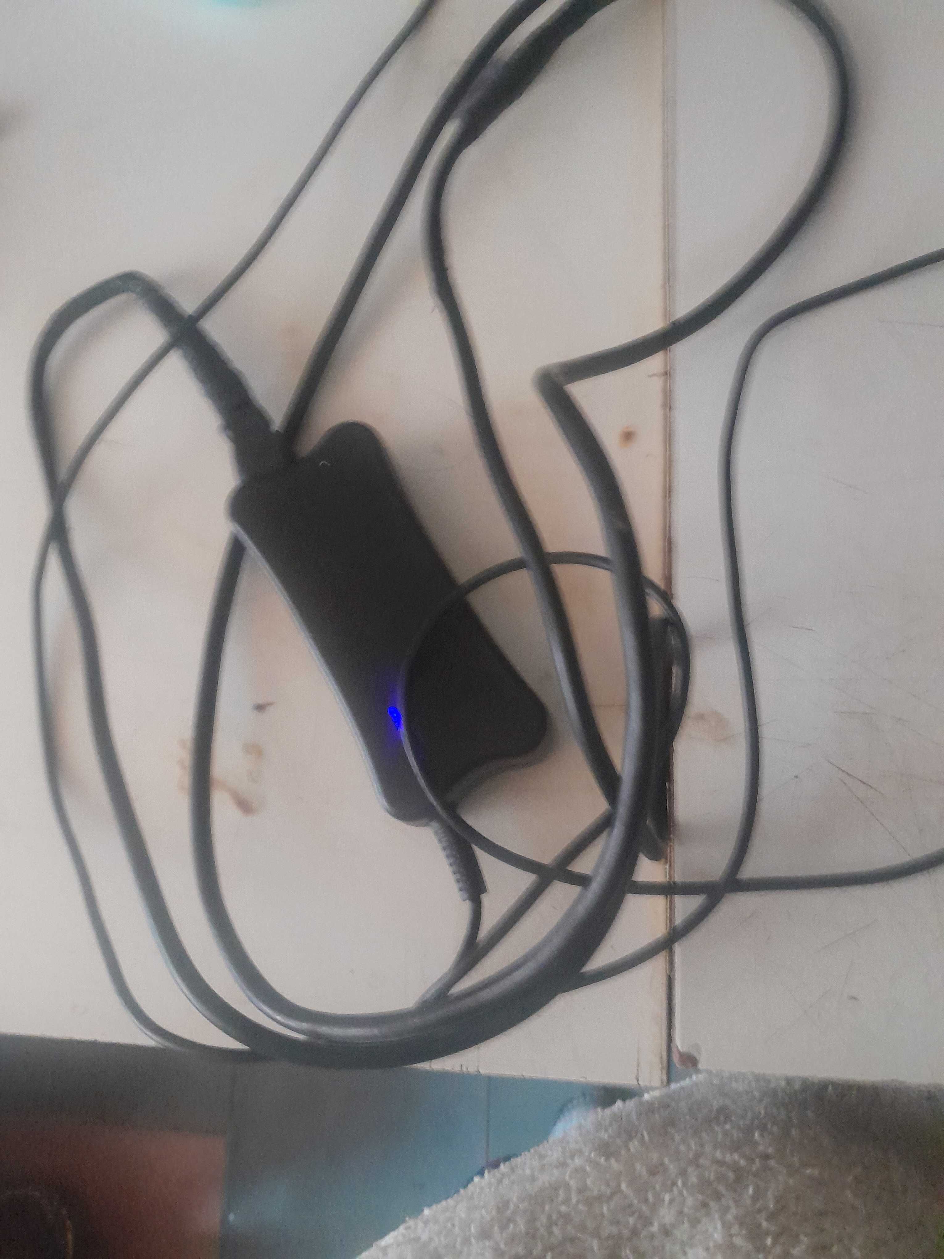 продам ноутбук Lenovo Y400