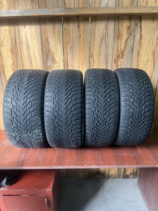 NOKIAN 255 40 18 /225 45 18 HAKKAPELIITA R3