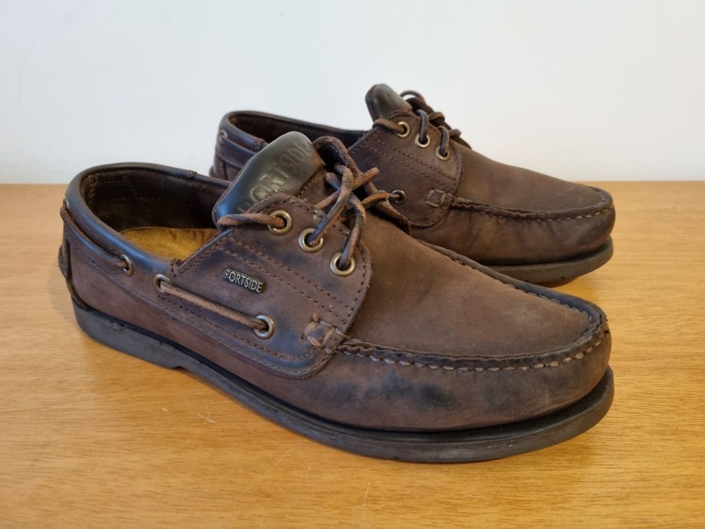 Sapatos vela Portside [nº41]

Em bom estado, muito pouco uso.

#portsi