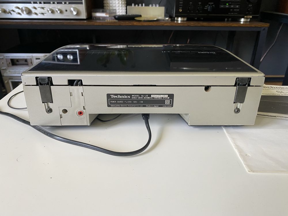 Gramofon Technics SL-J3