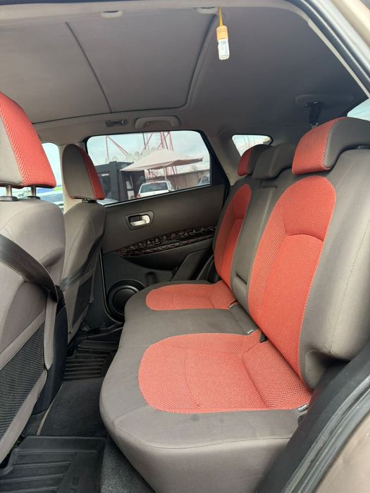 Продам Nissan Qashqai