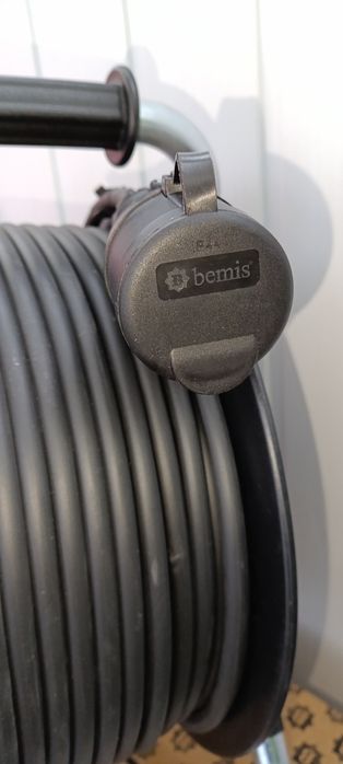 Подовжувач на котушці садовий Bemis удлинитель на катушке 20-50м.