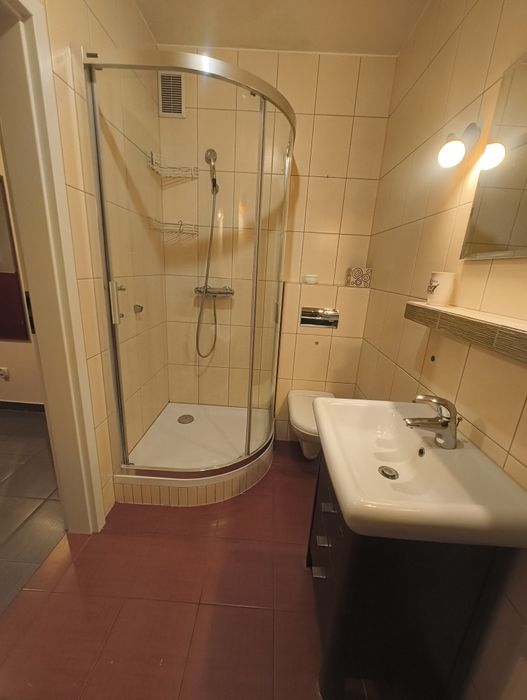 Dwupokojowe + oddzielna kuchnia 54m2 boczna Grabiszyńskiej