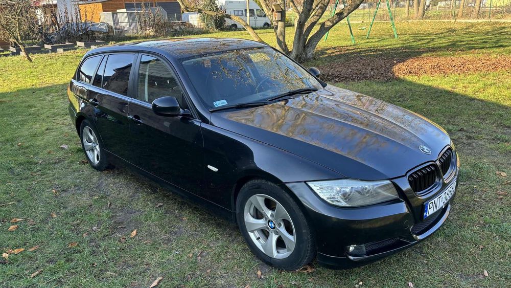 BMW Seria 3 BMW E91 318i