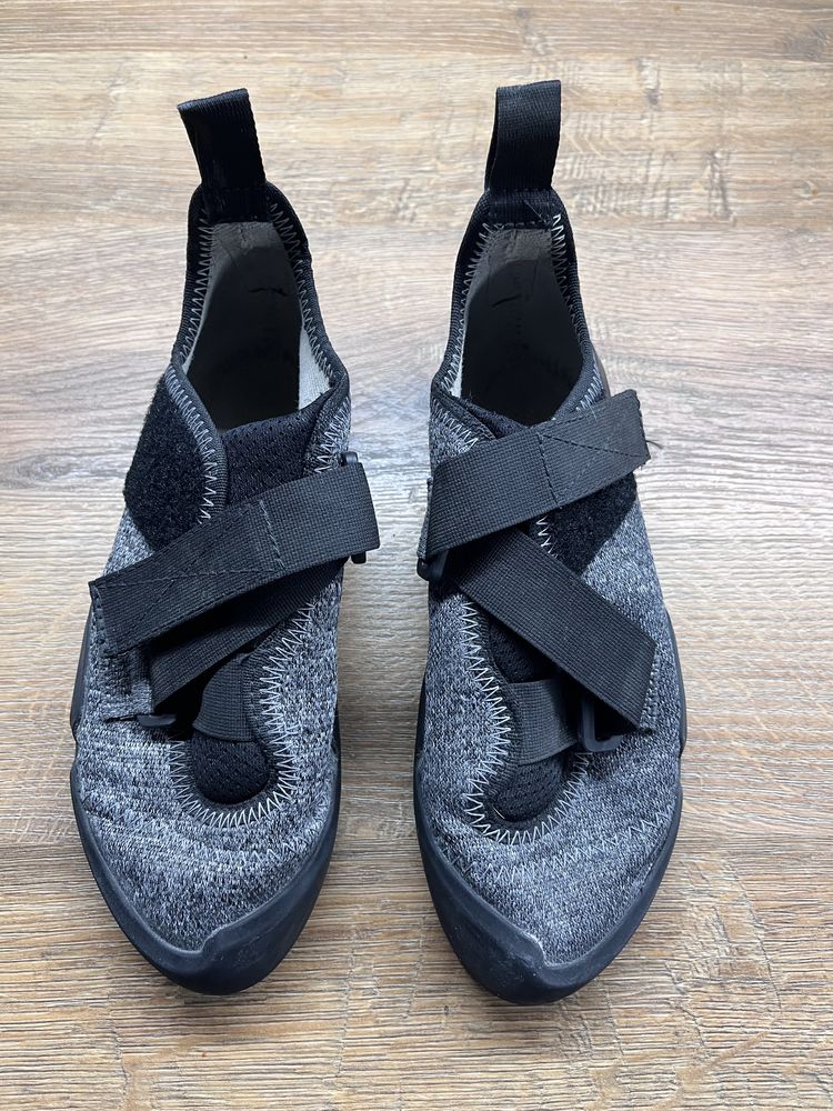 Buty wspinaczkowe