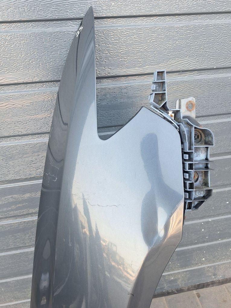 Błotnik przedni prawy Honda Accord VII
