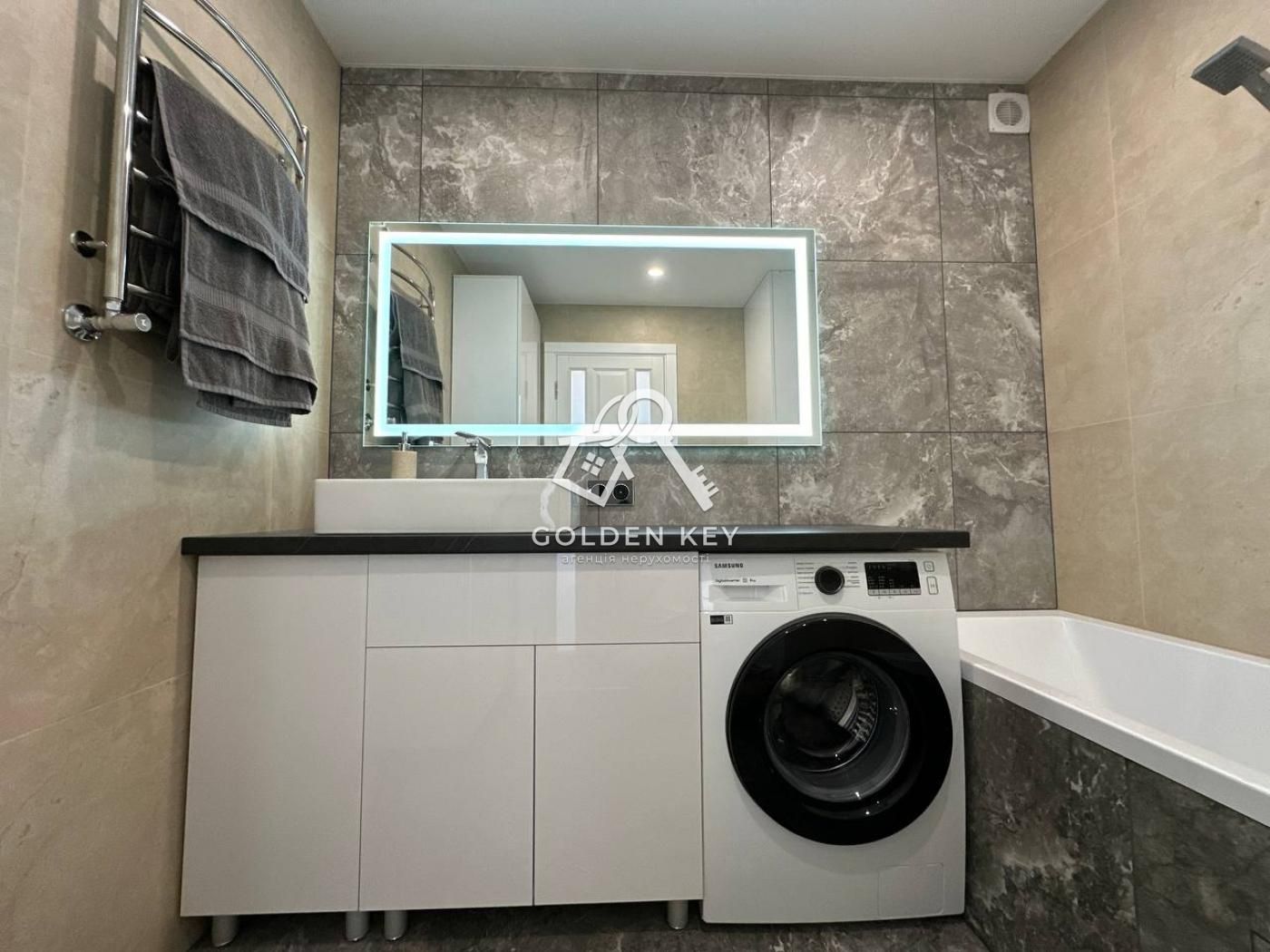 Продаж трикімнатної квартири, 129 квартал
