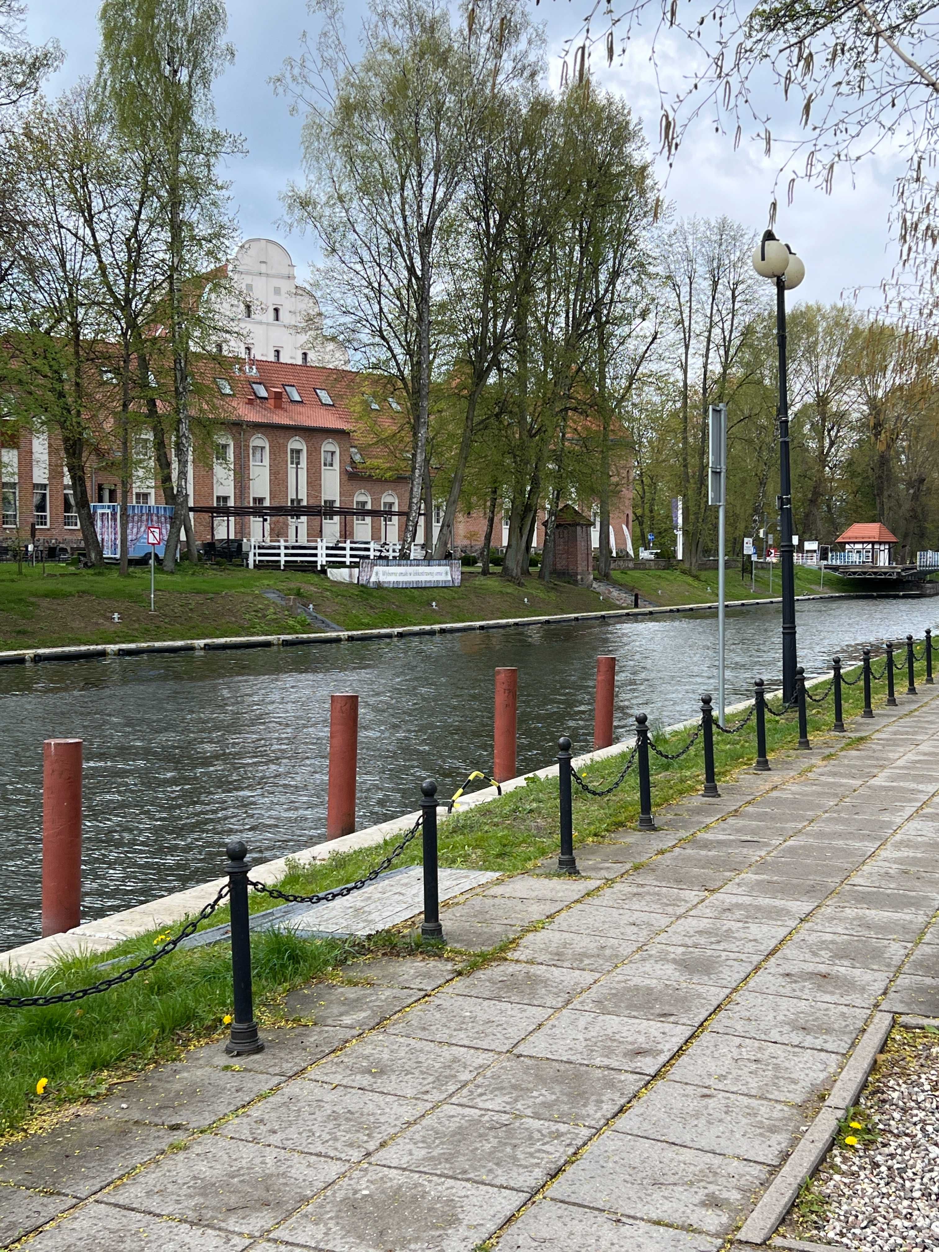 Przy Kanale Łuczan. 100m od Jeziora  Działka inwest.-usługowa Okazja!!