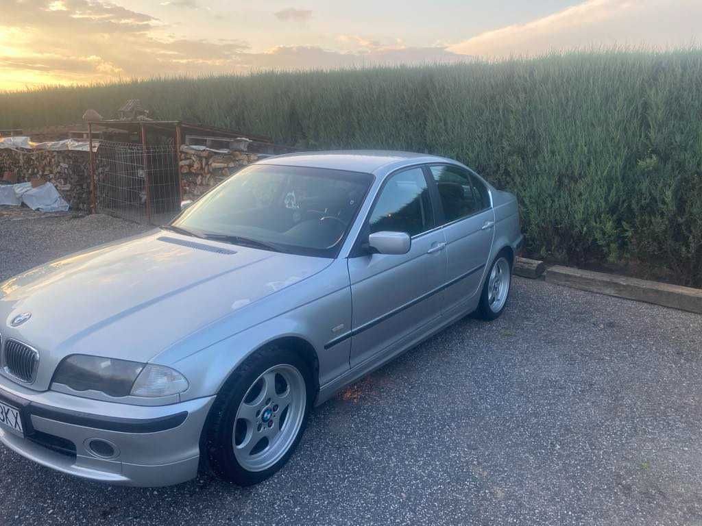 BMW E46 320i 2.0R6