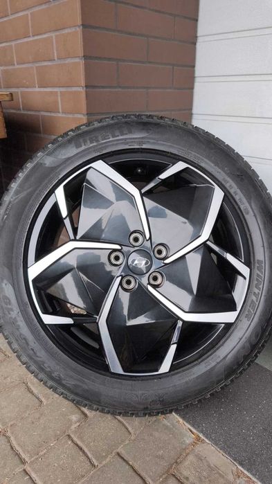 Koła 19" Hyundai Santa Fe IONIQ 5 5x114,3 opony zima 235/55/19(OL2000)