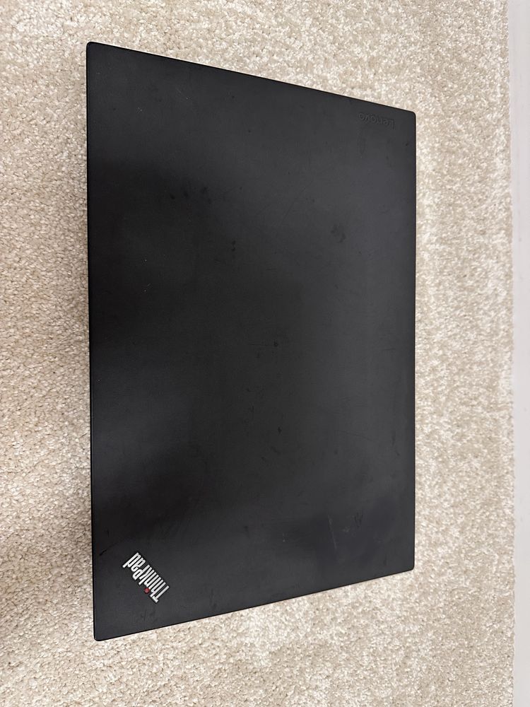 Lenovo ThinkPad T560 + stacja dokująca + ładowarka