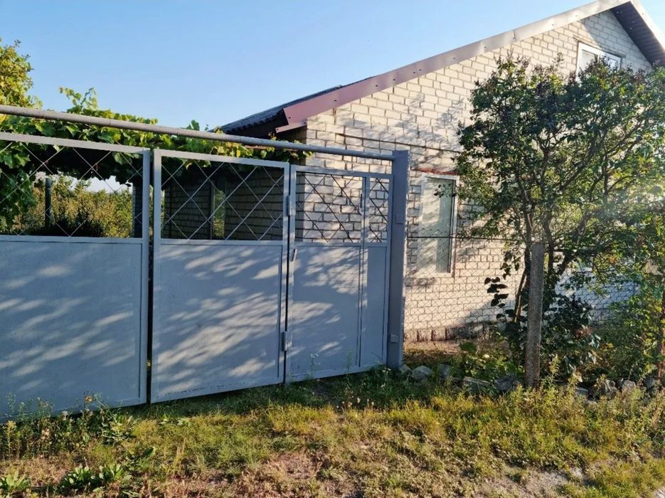 Дача в районе Сурско-Литовского. Дом 70 м. кв. Рядом река Сура.