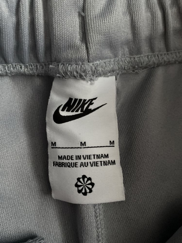 Шорти NIKE NSW Repeat