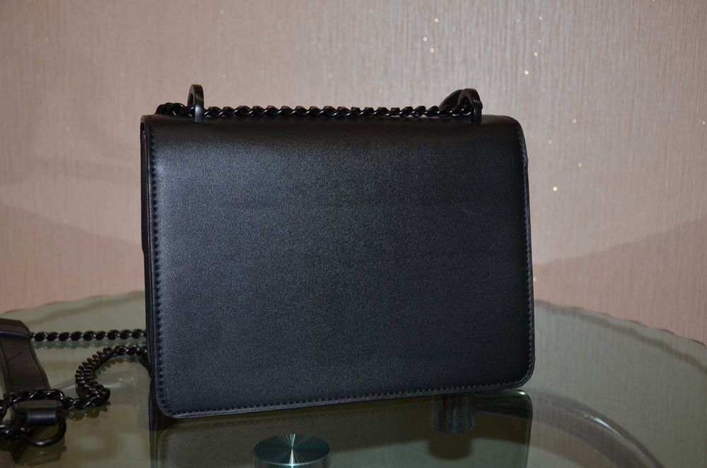 Стильна жіноча сумка